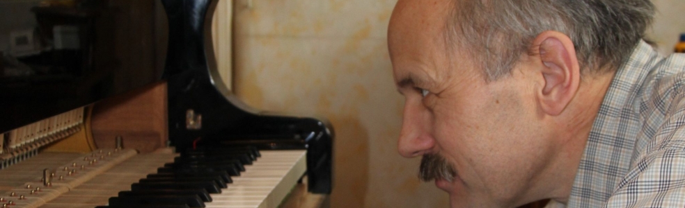 Janusz Starzyk Janusz Starzyk