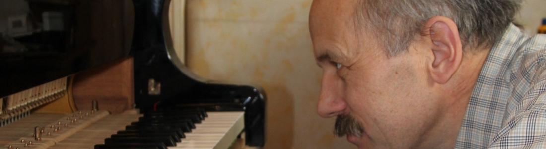 Janusz Starzyk Janusz Starzyk